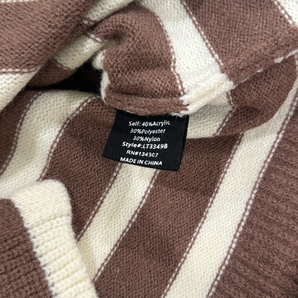 LINE and DOT TURTLENECK PULLOVER SWEATER KNIT STRIPE LONG SLEEVES WARM COZY FALL - Picture 6 of 7